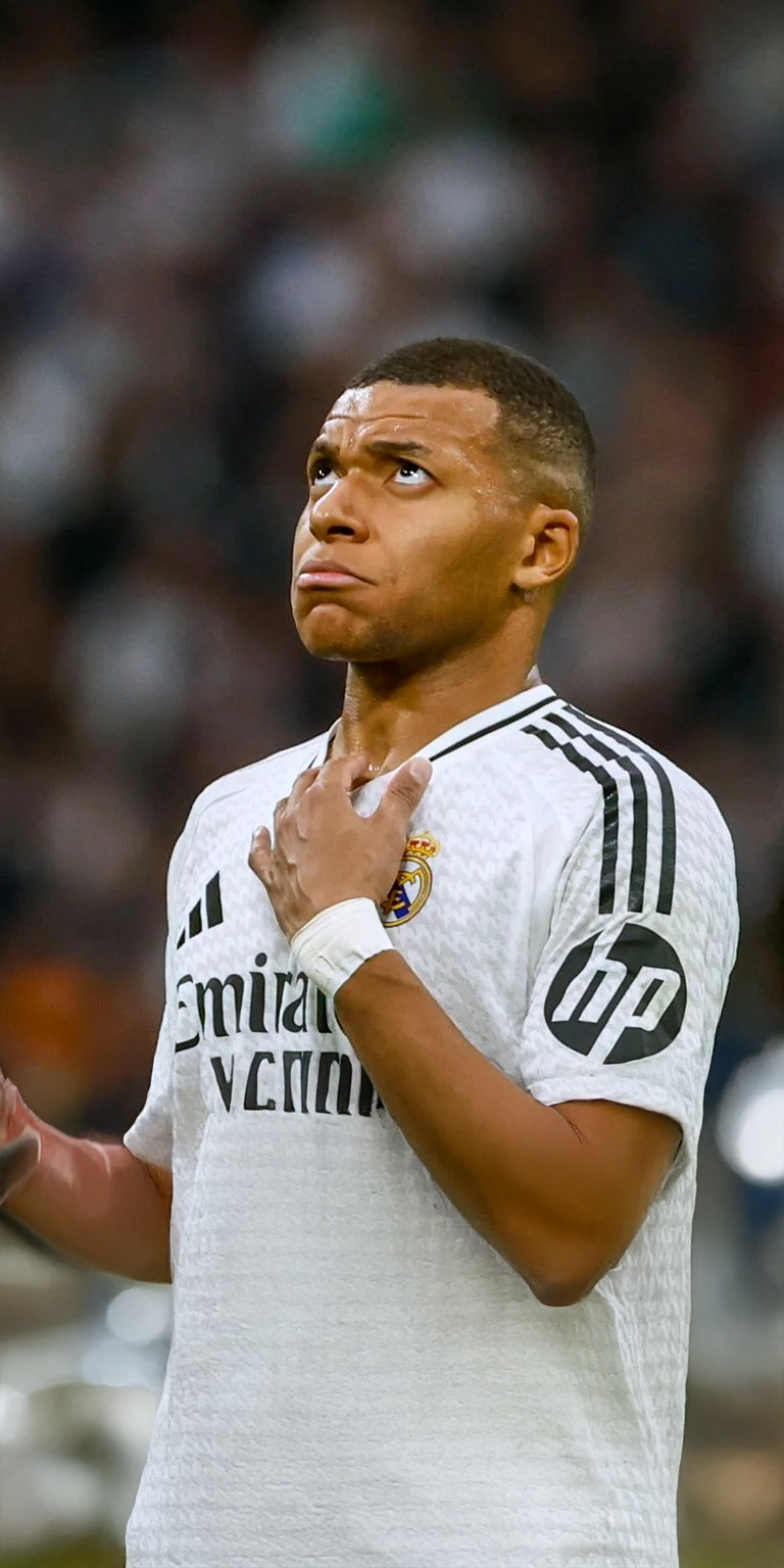 Kylian mbappe 8